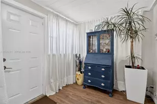 2315 Johnson St, Hollywood, FL 33020 - Photo 6