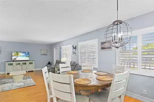 2424 NE 9th St, Fort Lauderdale, FL 33304 - Photo 8