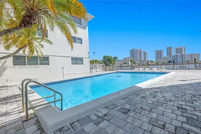 462 Golden Isles Dr #211, Hallandale Beach, FL 33009 - Photo 26