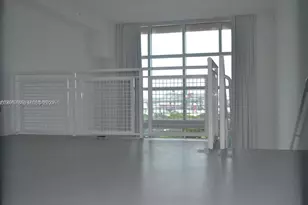 253 NE 2nd St, Miami, FL 33132 - Photo 26