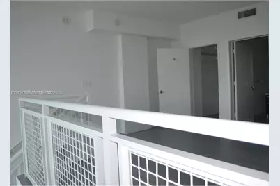 253 NE 2nd St #632, Miami, FL 33132 - Photo 36