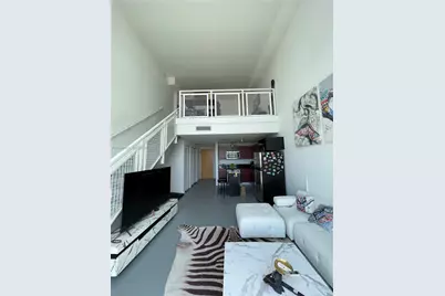 253 NE 2nd St #632, Miami, FL 33132 - Photo 1