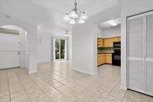 245 Murcia Dr, Jupiter, FL 33458 - Photo 4
