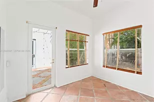 160 NE 44th St, Miami, FL 33137 - Photo 20