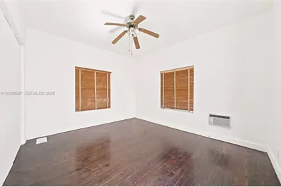 160 NE 44th St #1, Miami, FL 33137 - Photo 12