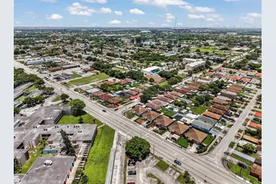18815 NW 37th Ave, Miami Gardens, FL 33056 - Photo 32