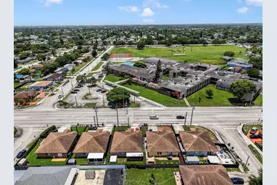18815 NW 37th Ave, Miami Gardens, FL 33056 - Photo 28