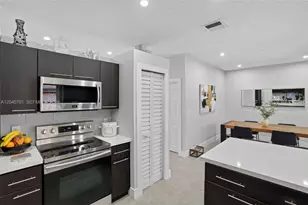 21462 SW 91st Ave, Cutler Bay, FL 33189 - Photo 16