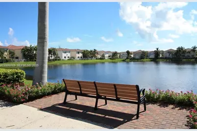 1125 Butternut Ln, Hollywood, FL 33019 - Photo 30