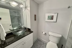 4350 Hillcrest Dr, Hollywood, FL 33021 - Photo 16