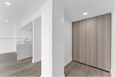 2451 Brickell Ave #14C, Miami, FL 33129 - Photo 24
