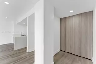 2451 Brickell Ave, Miami, FL 33129 - Photo 24