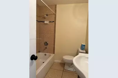 9410 Gilchrist Ct, Jacksonville, FL 32219 - Photo 8