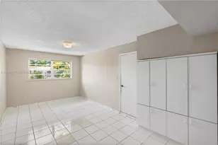491 W 35th Pl, Hialeah, FL 33012 - Photo 20