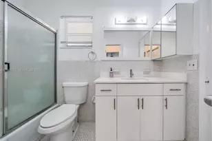 2880 NE 203rd St, Aventura, FL 33180 - Photo 8