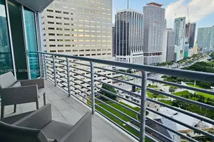 335 S Biscayne Blvd, Miami, FL 33131 - Photo 2