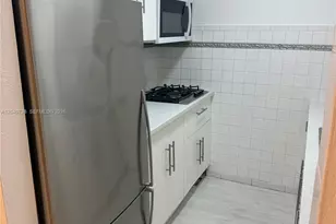 344 Meridian Ave, Miami Beach, FL 33139 - Photo 6