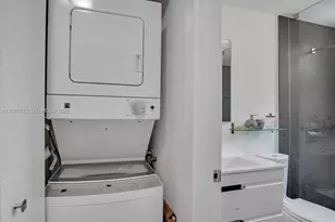 747 Michigan Ave, Miami Beach, FL 33139 - Photo 16