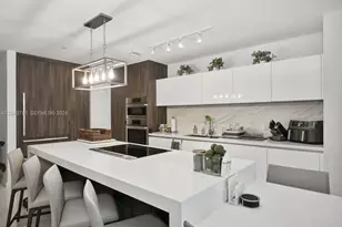 851 NE 1st Ave, Miami, FL 33132 - Photo 12