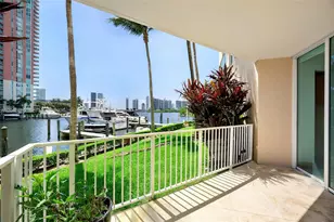 3330 NE 190th St, Aventura, FL 33180 - Photo 12
