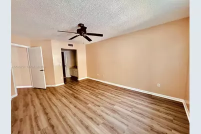 2604 SE 21 St #A 202, Homestead, FL 33035 - Photo 12