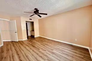2604 SE 21 St, Homestead, FL 33035 - Photo 12
