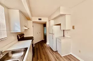2604 SE 21 St, Homestead, FL 33035 - Photo 6