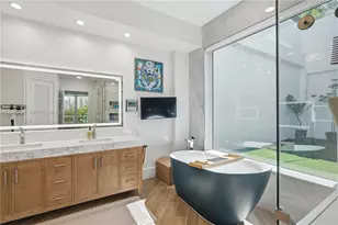 16400 Collins Ave, Sunny Isles Beach, FL 33160 - Photo 2
