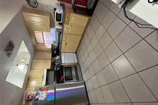5305 NW 27th St, Lauderhill, FL 33313 - Photo 4