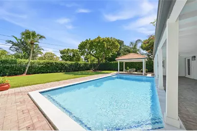 8240 SW 150 Dr, Palmetto Bay, FL 33158 - Photo 10