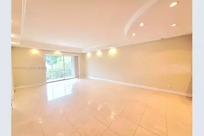 1400 NE 57th Ct #202, Fort Lauderdale, FL 33334 - Photo 2
