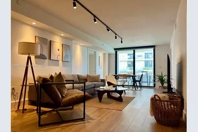 6820 Indian Creek Dr #5C, Miami Beach, FL 33141 - Photo 1
