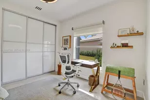 10762 NW 71st St, Doral, FL 33178 - Photo 34
