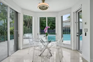 10762 NW 71st St, Doral, FL 33178 - Photo 20
