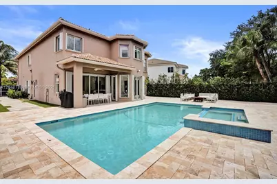 10762 NW 71st St, Doral, FL 33178 - Photo 50
