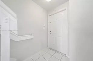 14137 SW 121st Pl, Miami, FL 33186 - Photo 8