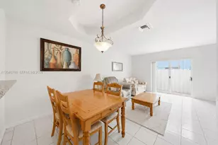 14137 SW 121st Pl, Miami, FL 33186 - Photo 12