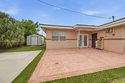 4481 NW 176th Ter, Miami Gardens, FL 33055 - Photo 8