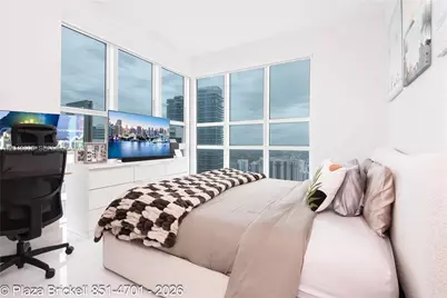 950 Brickell Bay Dr #4701, Miami, FL 33131 - Photo 22
