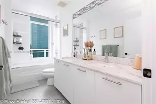 950 Brickell Bay Dr, Miami, FL 33131 - Photo 18