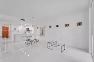 244 Biscayne Blvd, Miami, FL 33132 - Photo 14