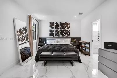 2320 SW 14th St, Miami, FL 33145 - Photo 10