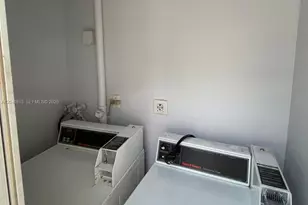 1015 SW 4th Ave, Fort Lauderdale, FL 33315 - Photo 14