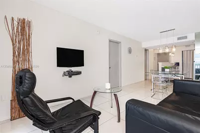 201 178th Dr #215, Sunny Isles Beach, FL 33160 - Photo 10