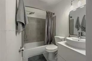 1813 SW 10th St, Fort Lauderdale, FL 33312 - Photo 10