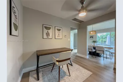 1813 SW 10th St, Fort Lauderdale, FL 33312 - Photo 14