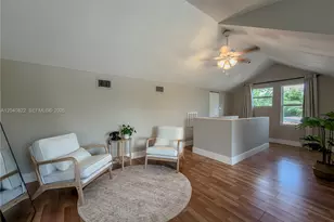 1813 SW 10th St, Fort Lauderdale, FL 33312 - Photo 22