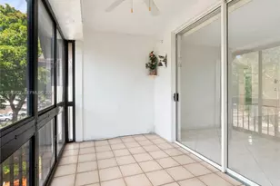 3740 Inverrary Dr, Lauderhill, FL 33319 - Photo 10