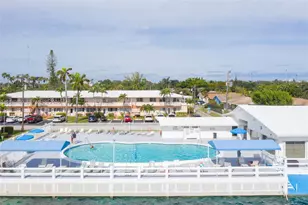 920 SW 10th Terrace, Hallandale Beach, FL 33009 - Photo 22