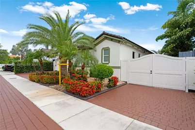 2351 SW 145th Ave, Miami, FL 33175 - Photo 4